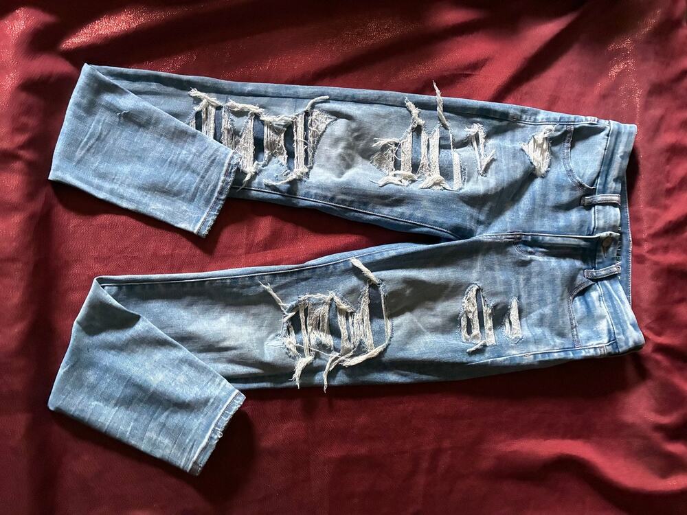 American Eagle Jeans Womens 4 Light Wash Distressed Ripped Stretch Skinny Ankle
